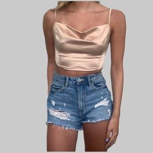 PrettyLittleThing Beige/Rose Gold Crop Top Shirt